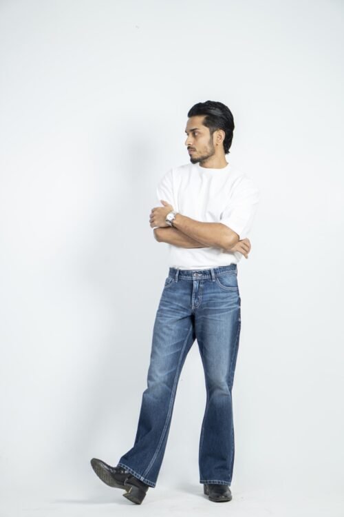 MEN’S BOOTCUT JEANS- MID WASH