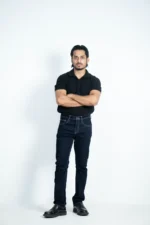 MEN'S REGULAR FIT JEANS- DARK RINSE WASH - Image 3