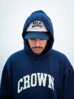 CROWN ENZYME WASH HOODIE -NAVY - Image 3