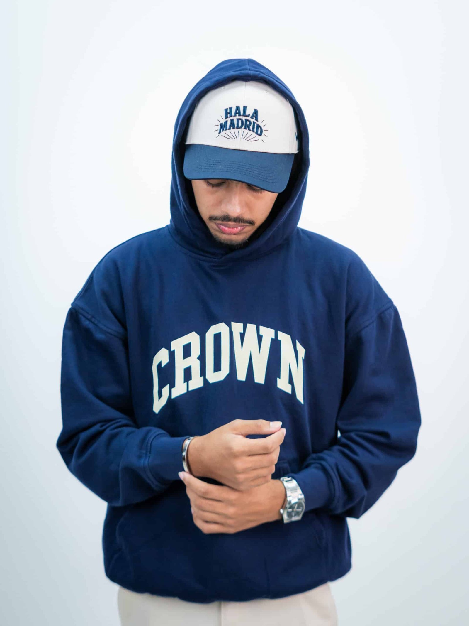 SBM2038-scaled-1.jpg CROWN ENZYME WASH HOODIE -NAVY - Image 1